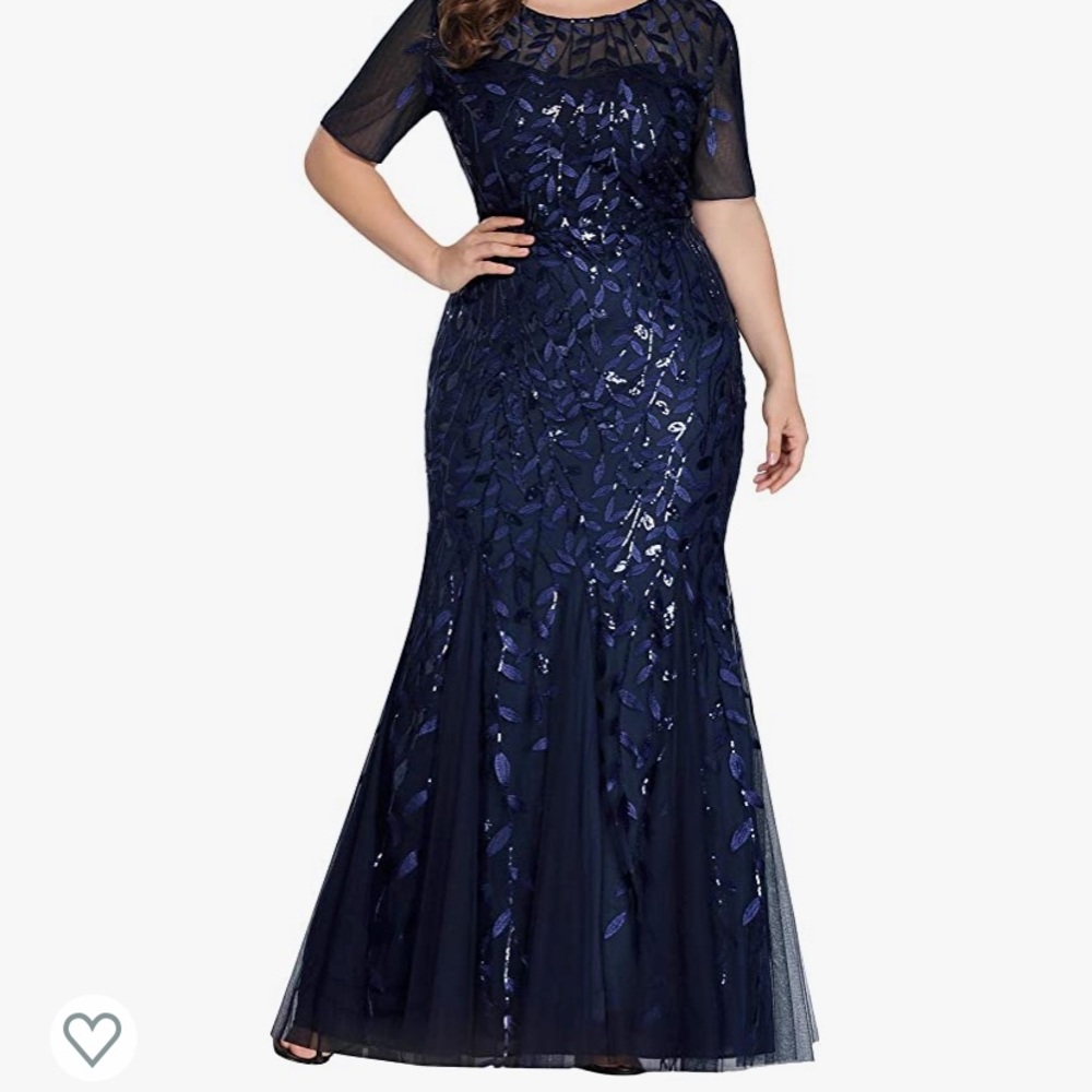 Black elegant gown! Plus size beautiful!